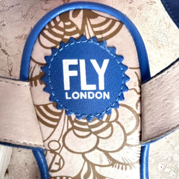 💐 FLY LONDON Sandals Bright Blue Leather Shoes Euro 38 Ankle Strap Platform - Picture 10 of 11